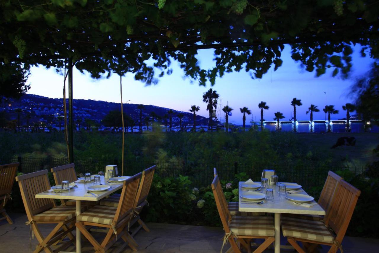 Catamaran Hotel กุนโดกัน ภายนอก รูปภาพ